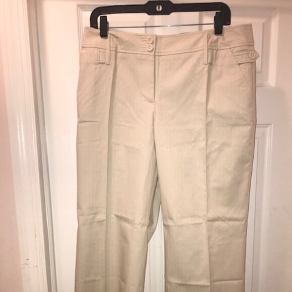 NWT ANN TAYLOR Size 12P WOMEN PANTS VERTICAL LINE PATTERN BEIGE WIDE LEG - Picture 1 of 3